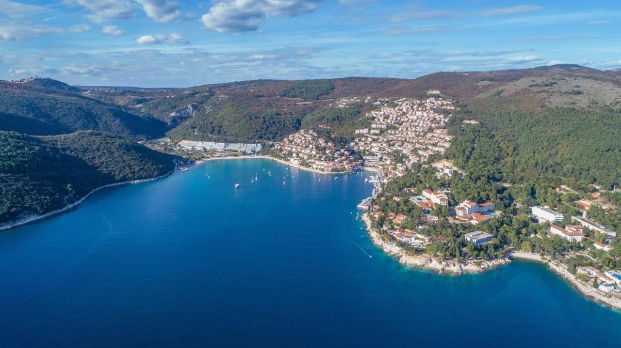 Apartments Paliska Rabac Bagian luar foto