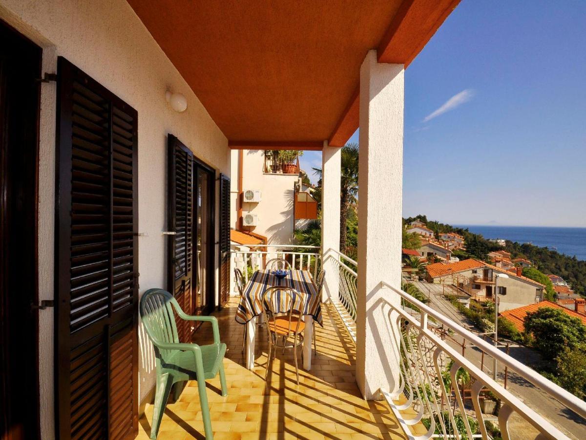 Apartments Paliska Rabac Bagian luar foto